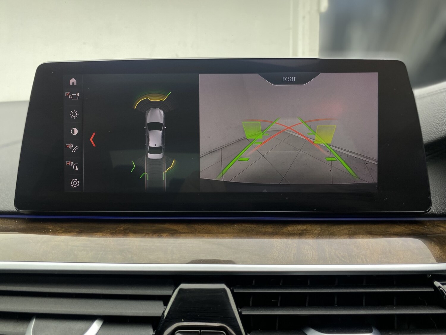 Used BMW 5 Series 2018 for sale - 77851356: Photo 13