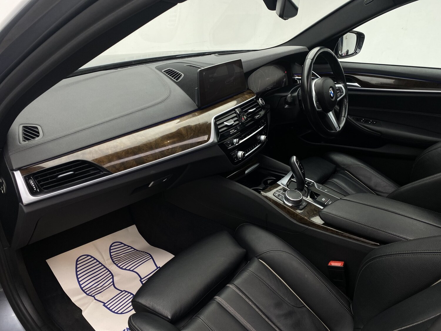 Used BMW 5 Series 2018 for sale - 77851356: Photo 42