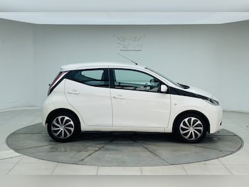 Used Toyota AYGO 2016 for sale - 78373480: Photo