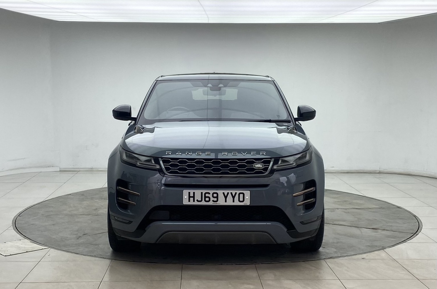 Used Land Rover Range Rover Evoque 2019 for sale - 77453233: Photo 2