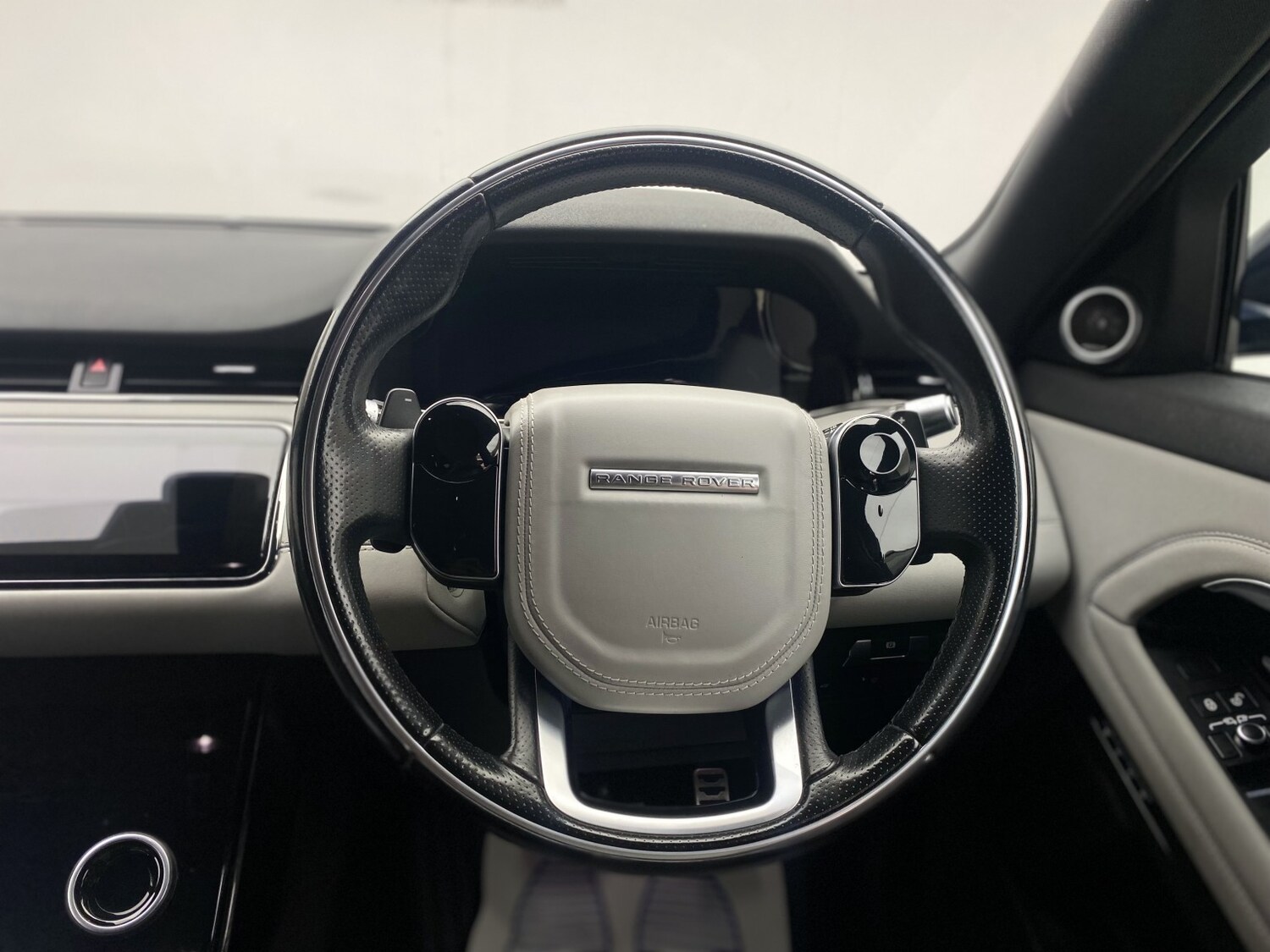 Used Land Rover Range Rover Evoque 2019 for sale - 77453233: Photo 44