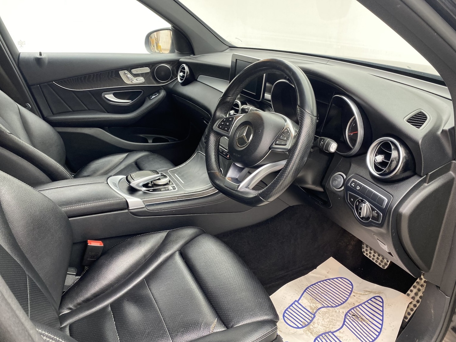 Used Mercedes-Benz GLC 2016 for sale - 77897839: Photo 31