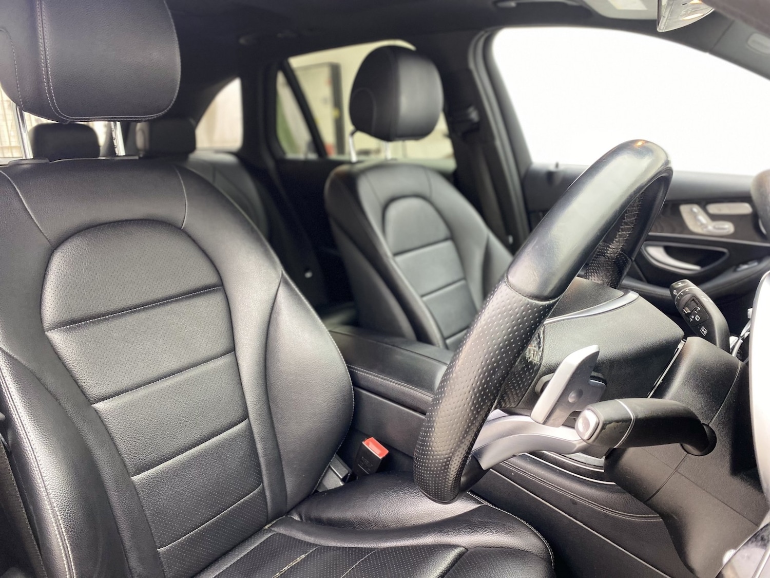 Used Mercedes-Benz GLC 2016 for sale - 77897839: Photo 33