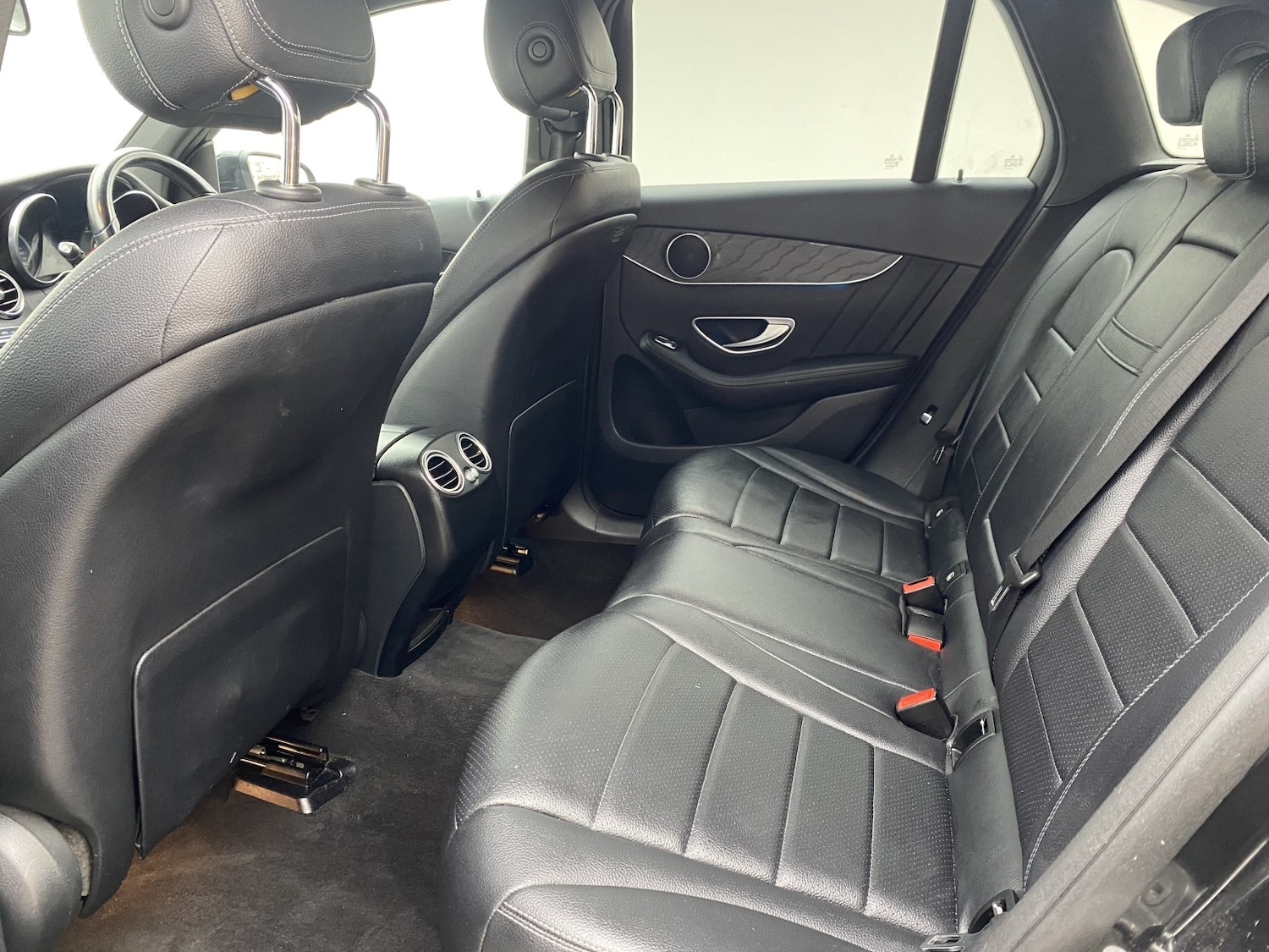 Used Mercedes-Benz GLC 2016 for sale - 77897839: Photo 37