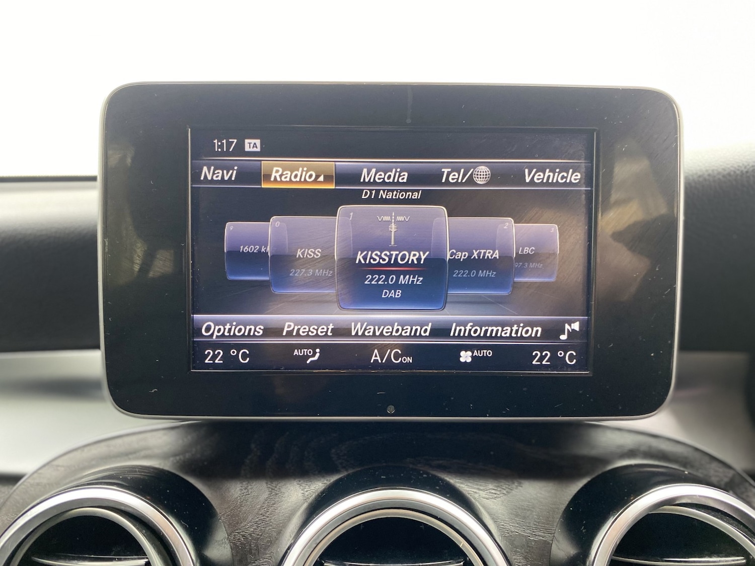 Used Mercedes-Benz GLC 2016 for sale - 77897839: Photo 54