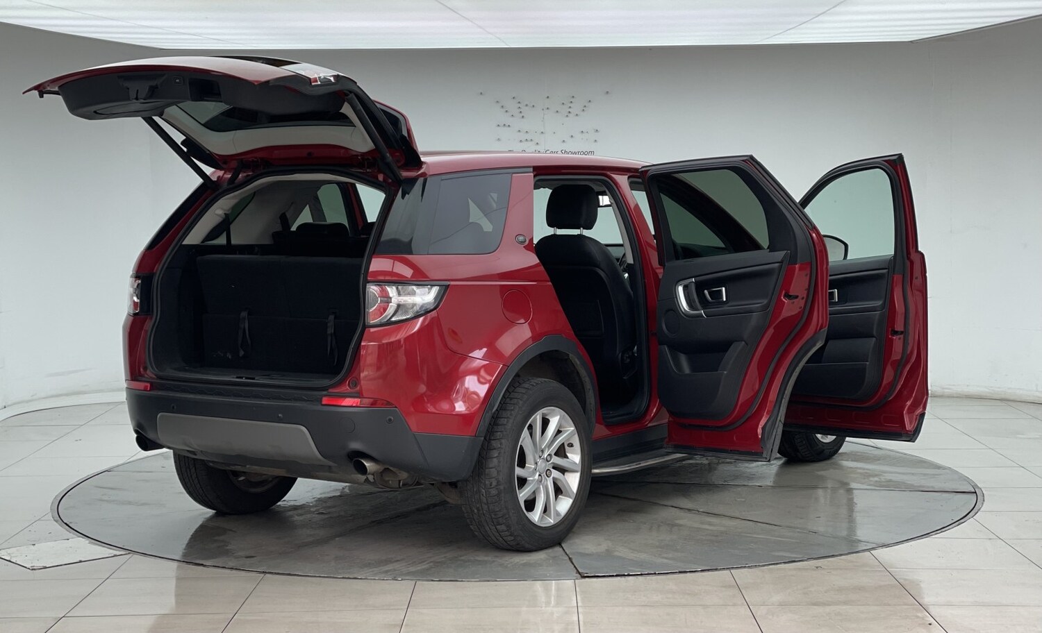 Used Land Rover Discovery Sport 2017 for sale - 78155459: Photo 16