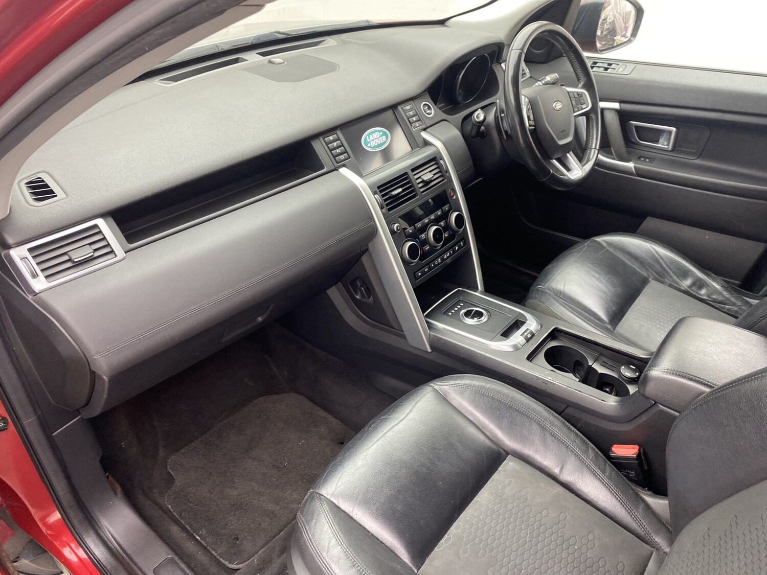 Used Land Rover Discovery Sport 2017 for sale - 78155459: Photo 29