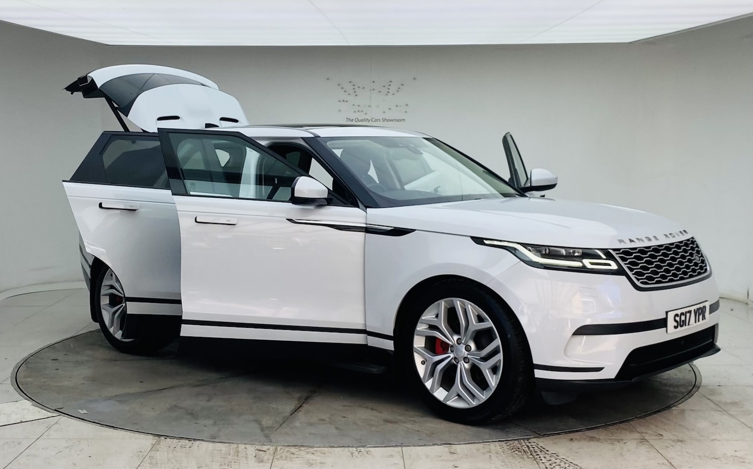 Used Land Rover Range Rover Velar 2017 for sale - 77977111: Photo 12