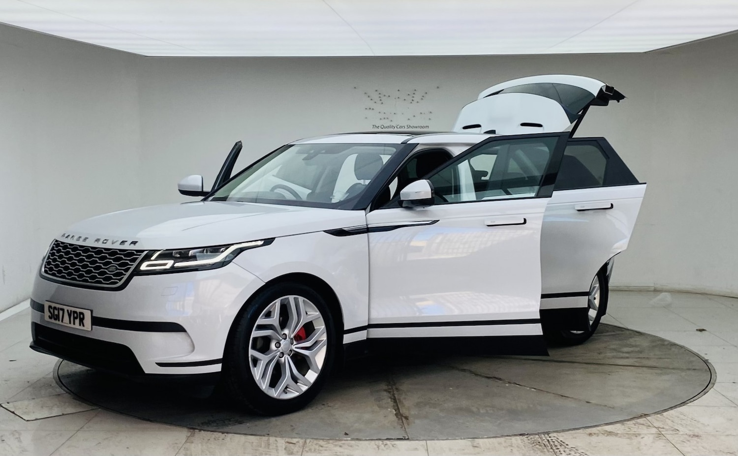 Used Land Rover Range Rover Velar 2017 for sale - 77977111: Photo 18