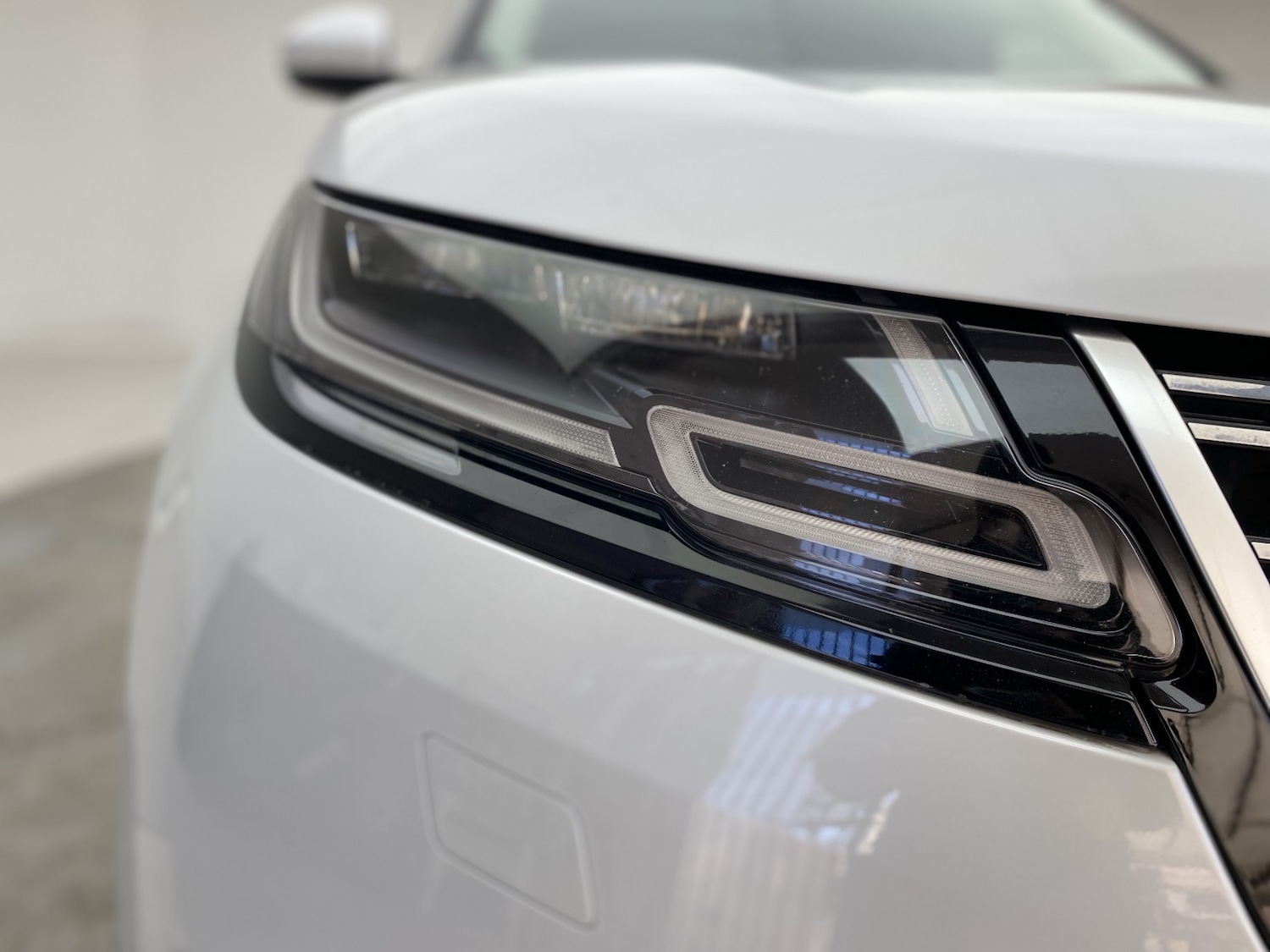 Used Land Rover Range Rover Velar 2017 for sale - 77977111: Photo 23