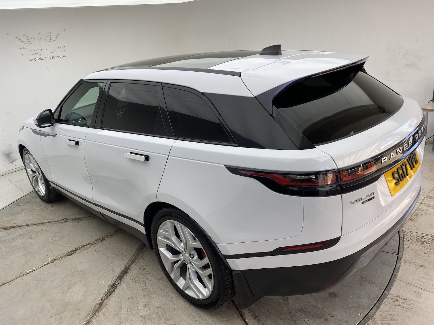 Used Land Rover Range Rover Velar 2017 for sale - 77977111: Photo 27