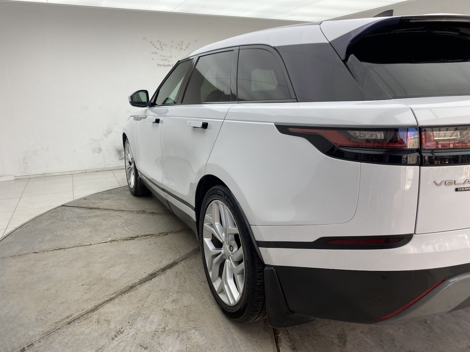 Used Land Rover Range Rover Velar 2017 for sale - 77977111: Photo 33