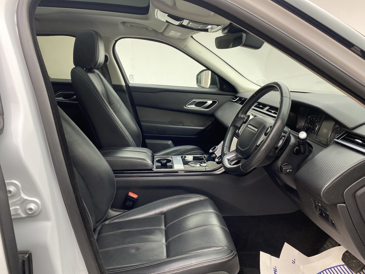 Used Land Rover Range Rover Velar 2017 for sale - 77977111: Photo 35