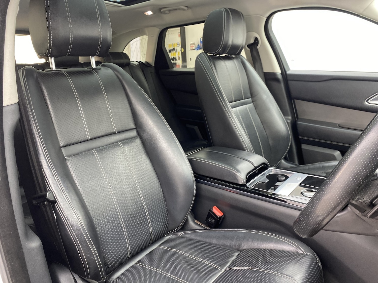 Used Land Rover Range Rover Velar 2017 for sale - 77977111: Photo 37