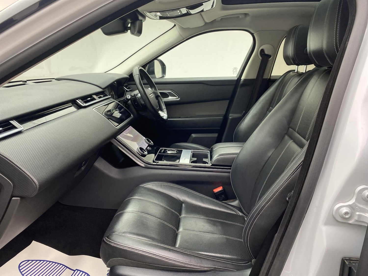 Used Land Rover Range Rover Velar 2017 for sale - 77977111: Photo 38