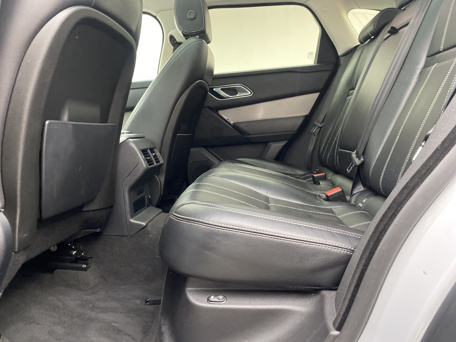 Used Land Rover Range Rover Velar 2017 for sale - 77977111: Photo 42