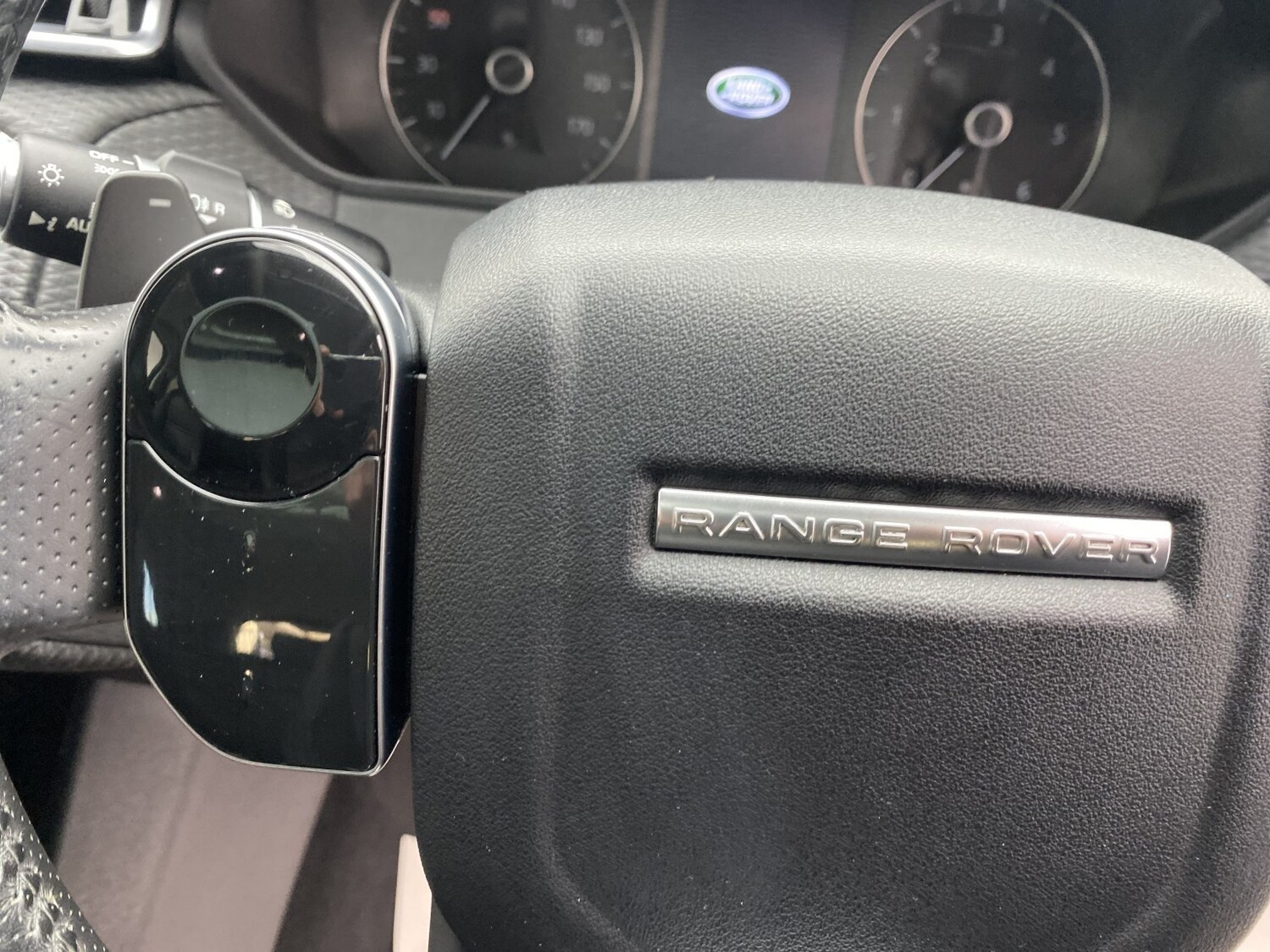 Used Land Rover Range Rover Velar 2017 for sale - 77977111: Photo 49