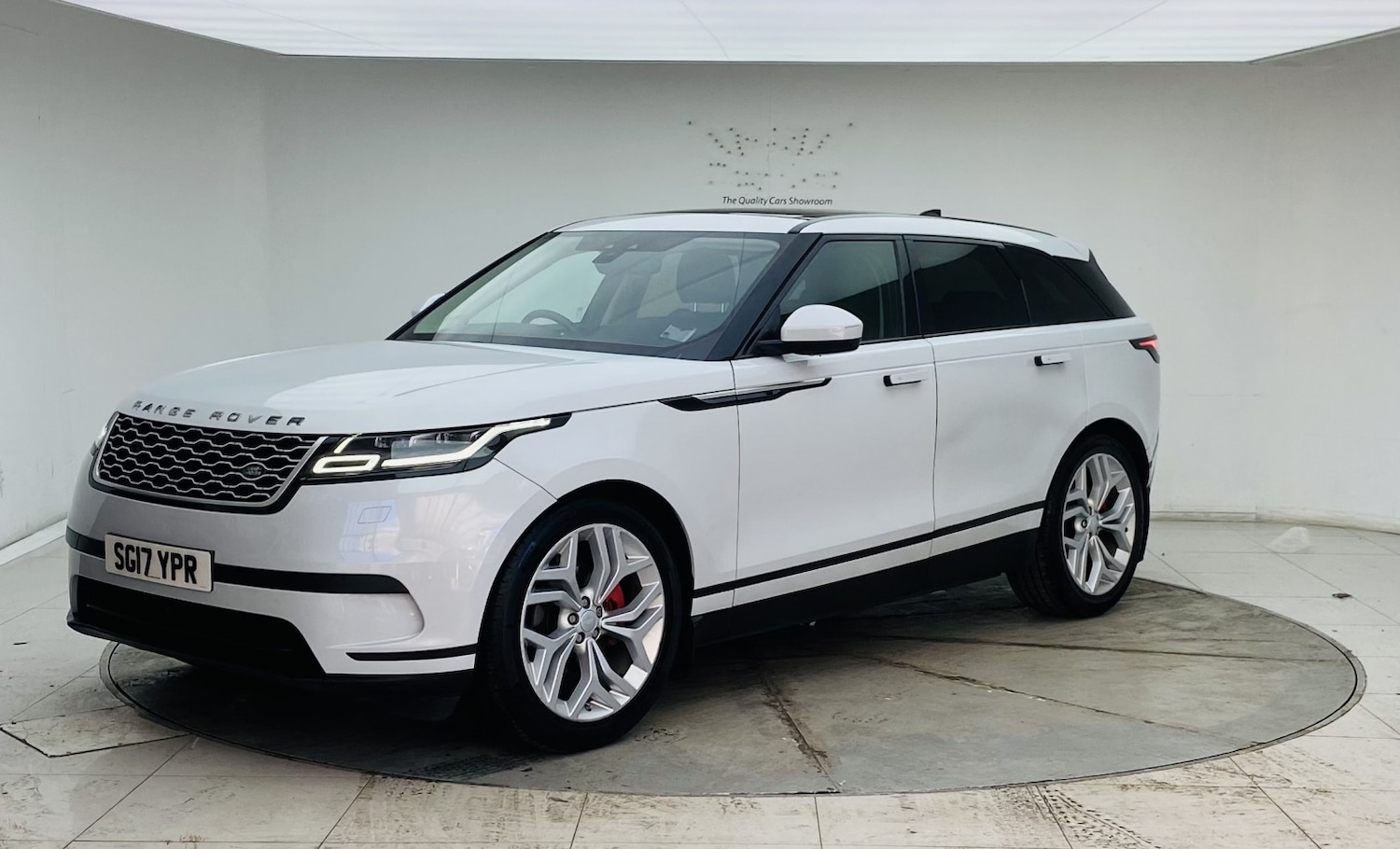 Used Land Rover Range Rover Velar 2017 for sale - 77977111: Photo 8