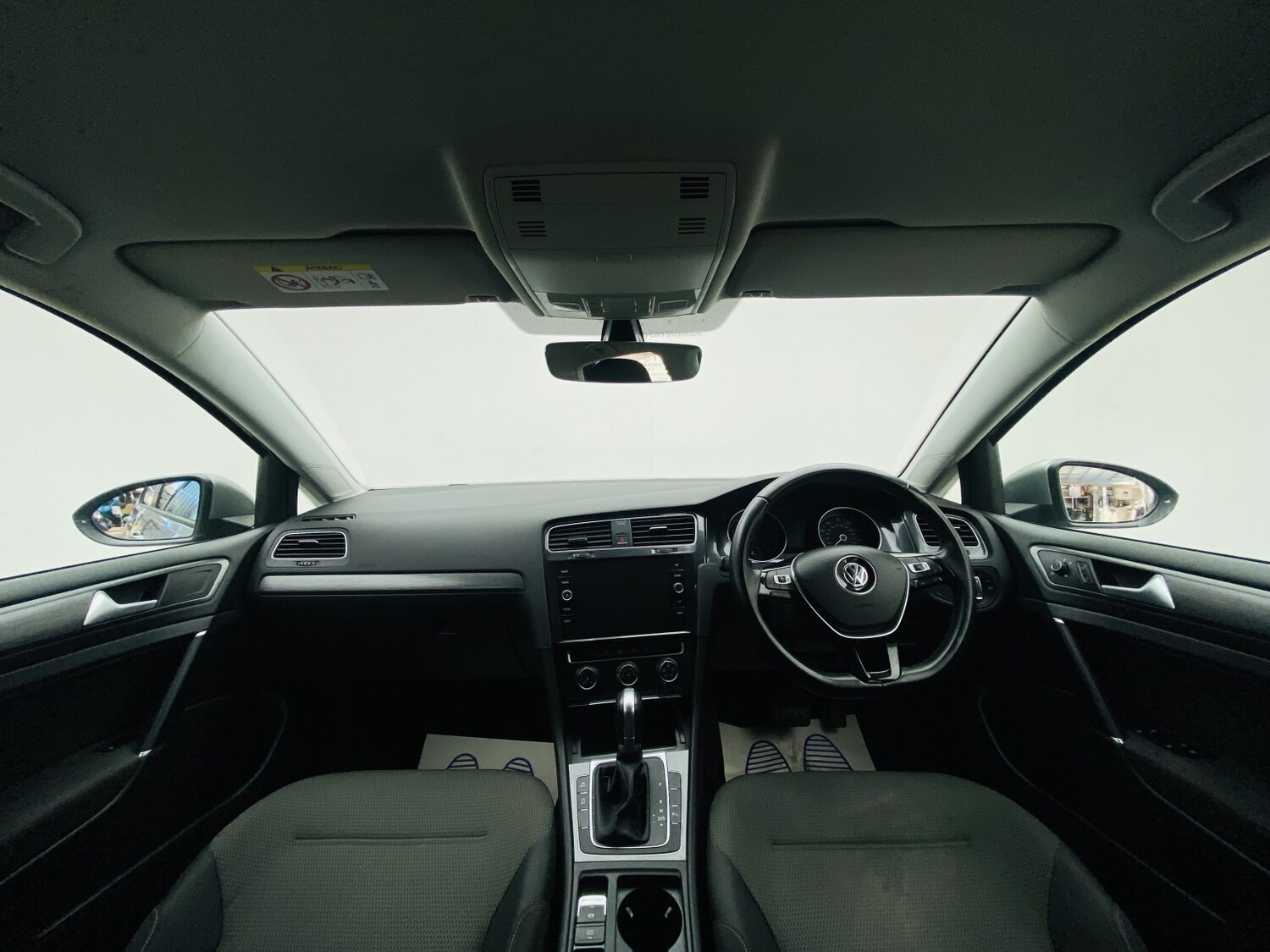 Used Volkswagen Golf 2018 for sale - 77766510: Photo 46