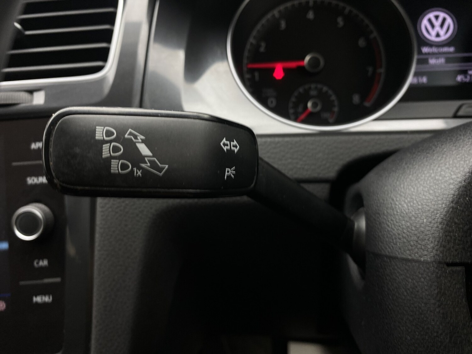 Used Volkswagen Golf 2018 for sale - 77766510: Photo 51