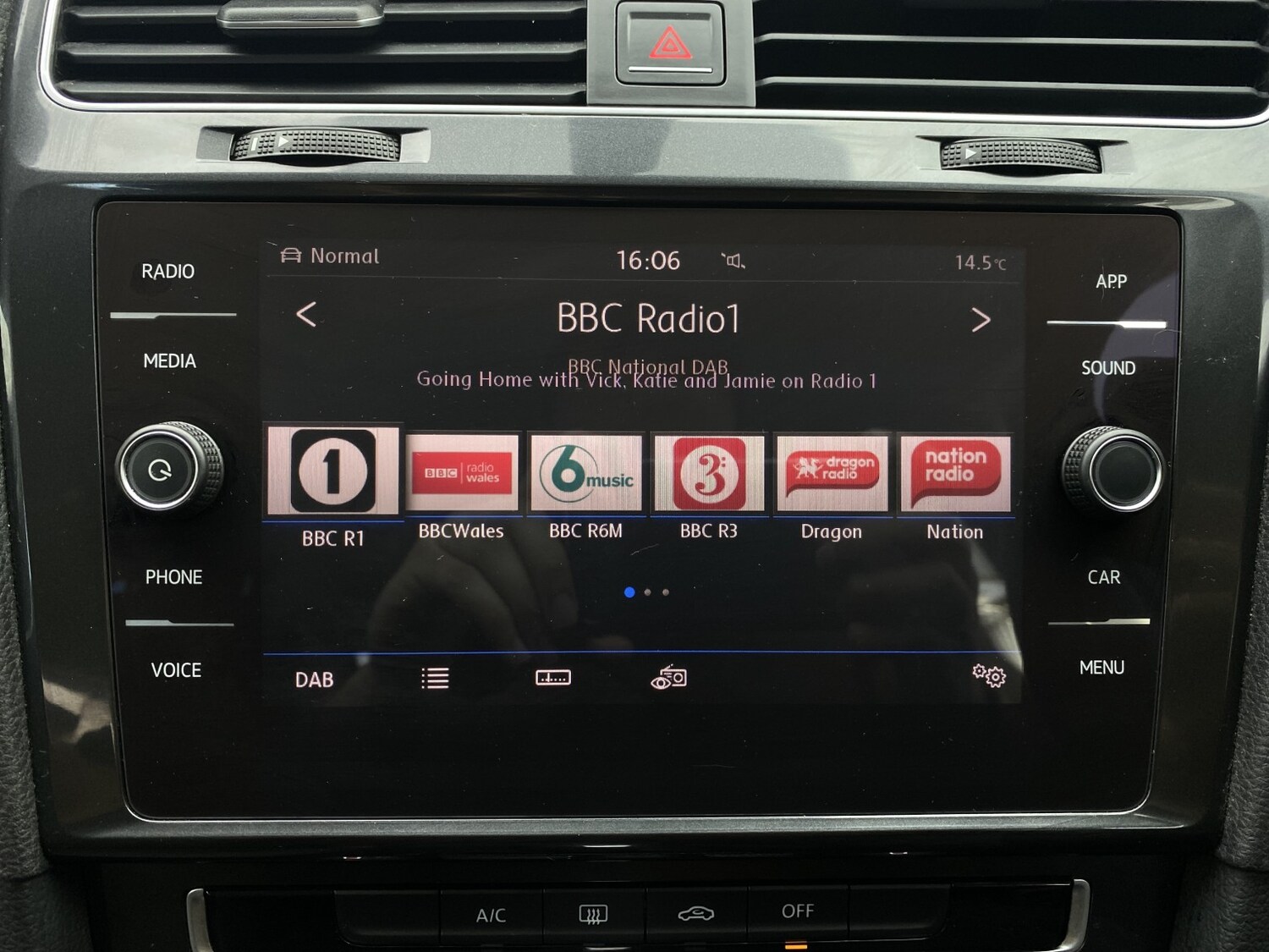 Used Volkswagen Golf 2018 for sale - 77766510: Photo 55