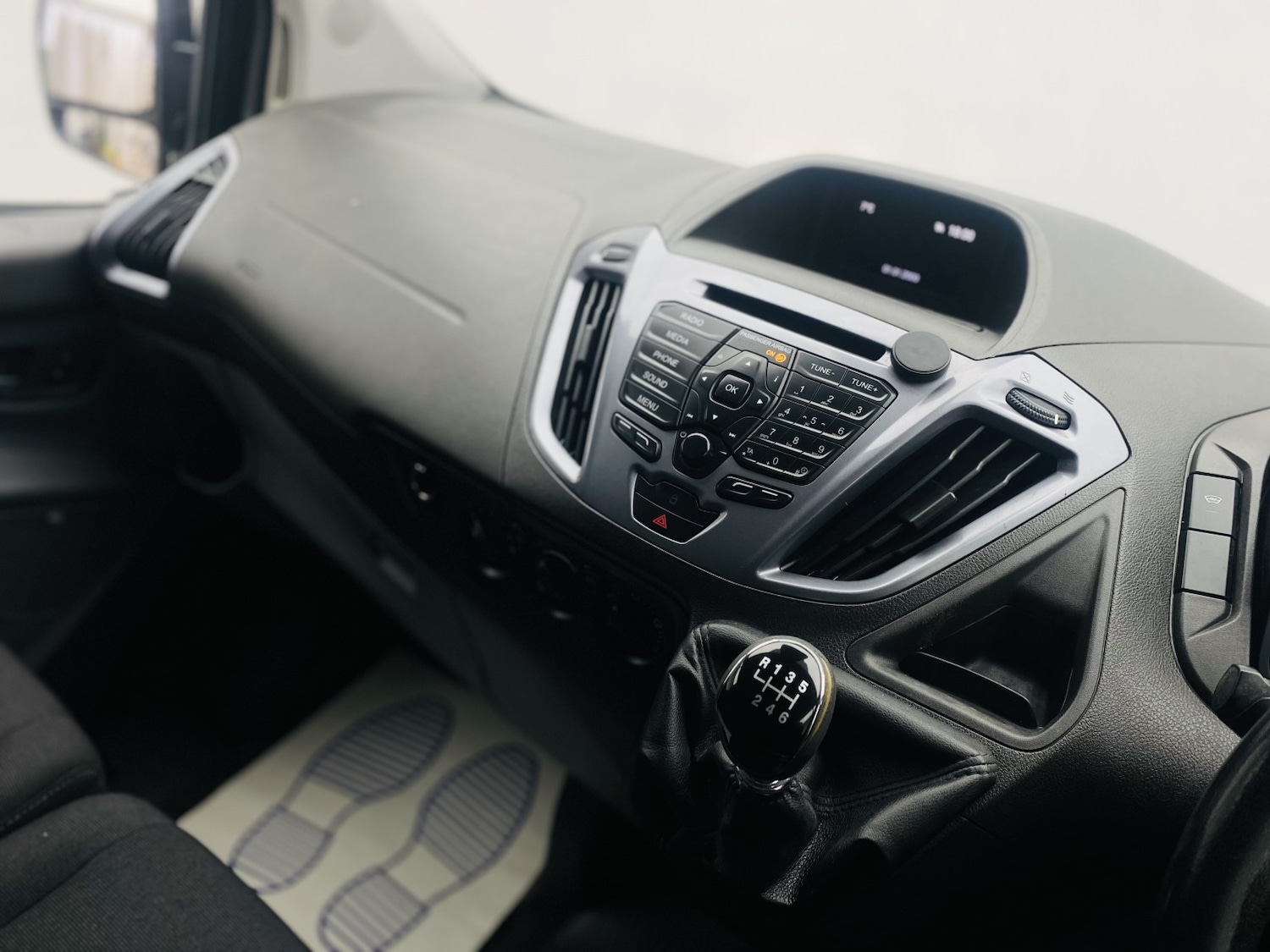 Used Ford Transit Custom 2016 for sale - 77891608: Photo 25