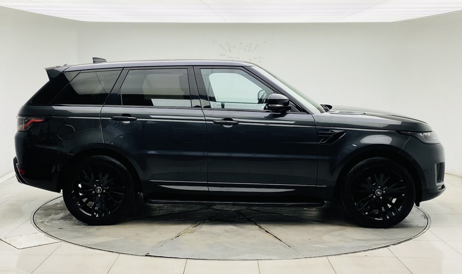 Used Land Rover Range Rover Sport 2018 for sale - 77508432: Photo 3