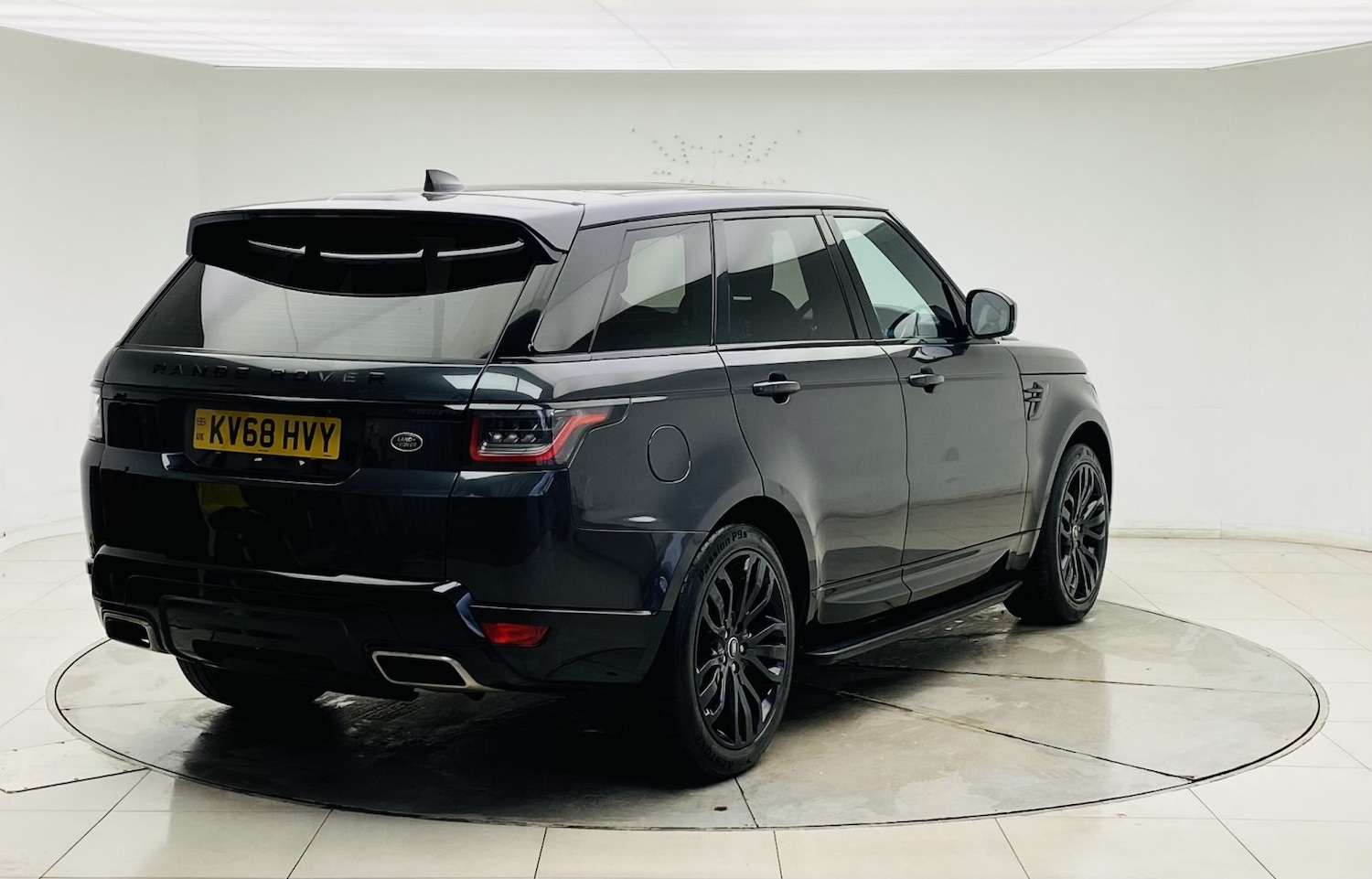 Used Land Rover Range Rover Sport 2018 for sale - 77508432: Photo 4