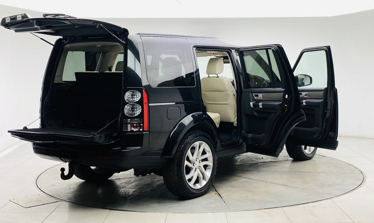 Used Land Rover Discovery 2015 for sale - 77453236: Photo 14