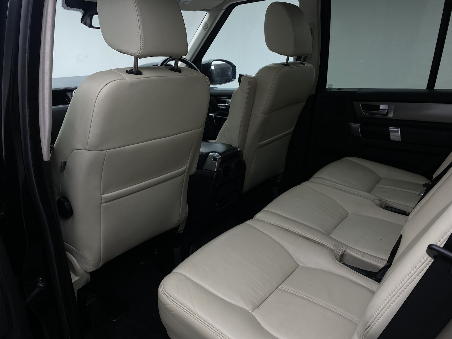 Used Land Rover Discovery 2015 for sale - 77453236: Photo 44