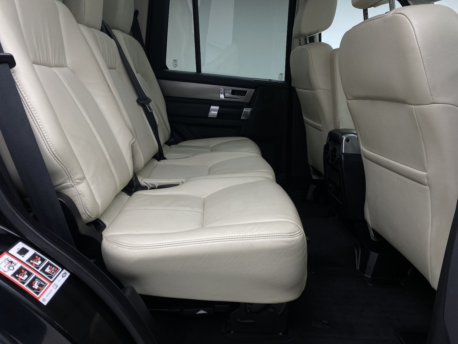 Used Land Rover Discovery 2015 for sale - 77453236: Photo 50