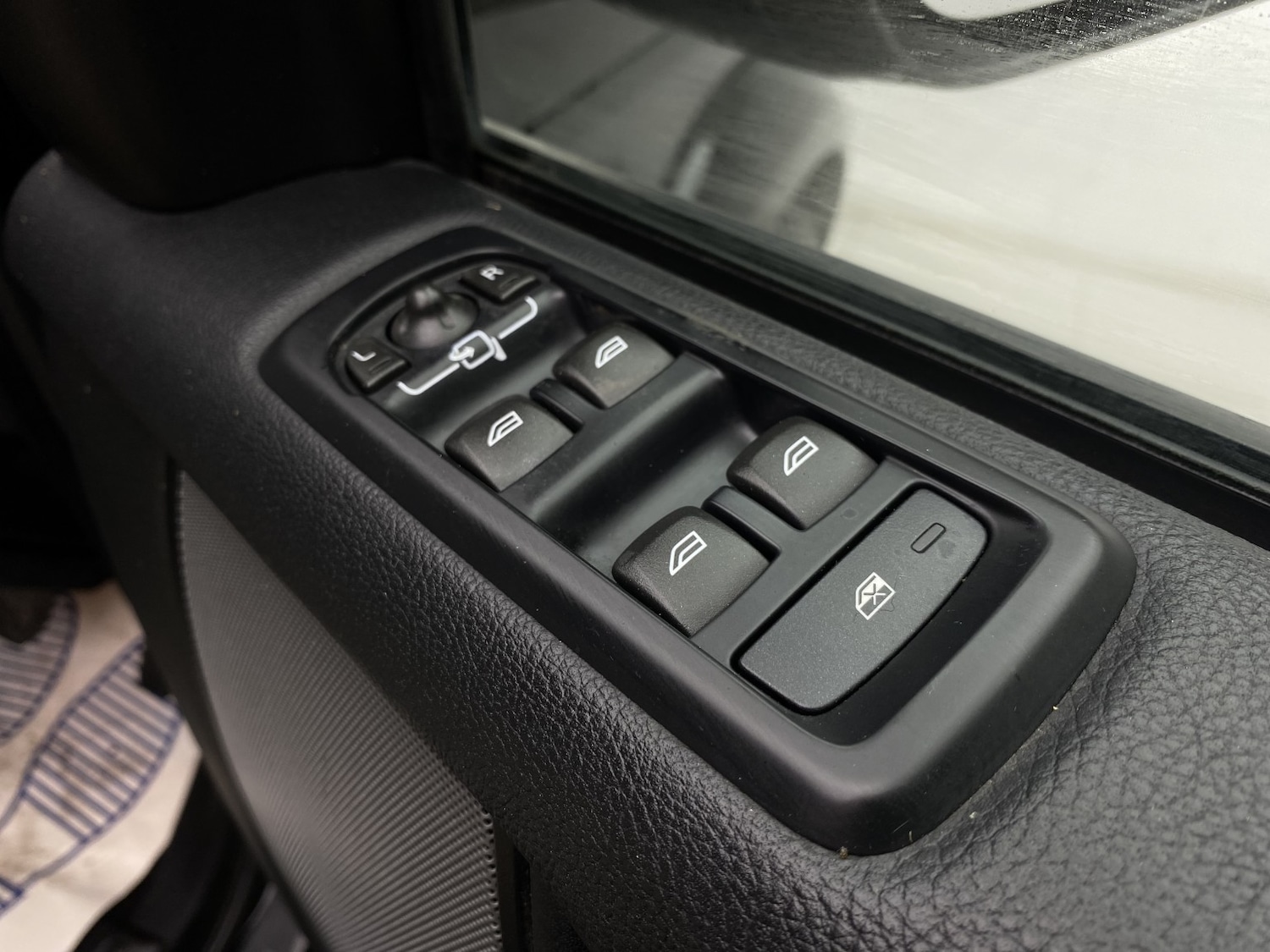 Used Land Rover Discovery 2015 for sale - 77453236: Photo 56