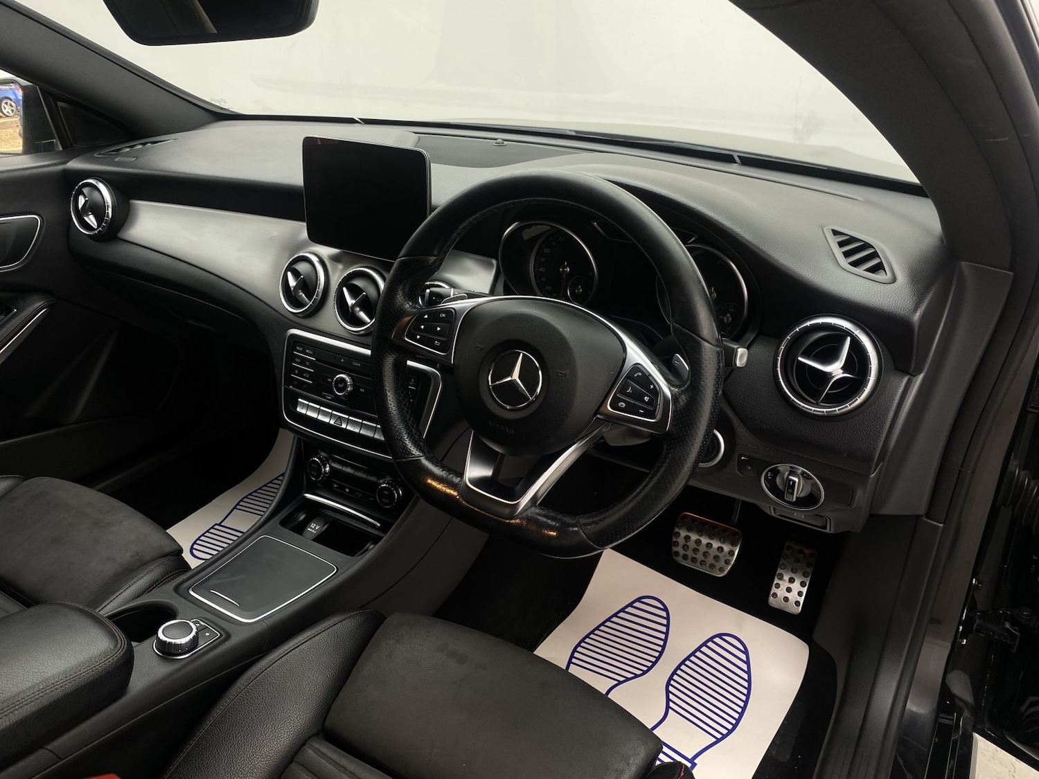 Used Mercedes-Benz CLA 2018 for sale - 78112127: Photo 7