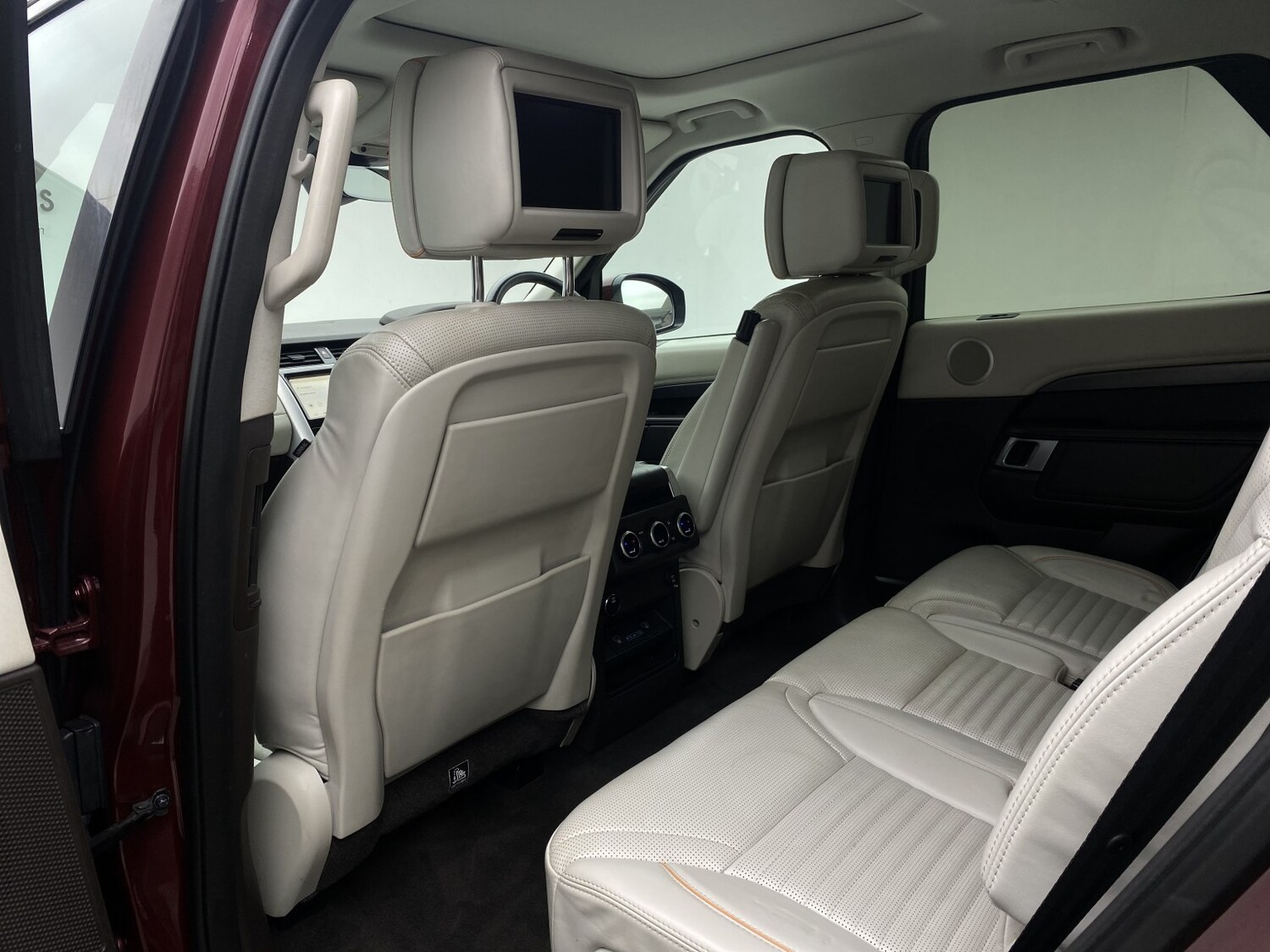 Used Land Rover Discovery 2017 for sale - 77453243: Photo 15