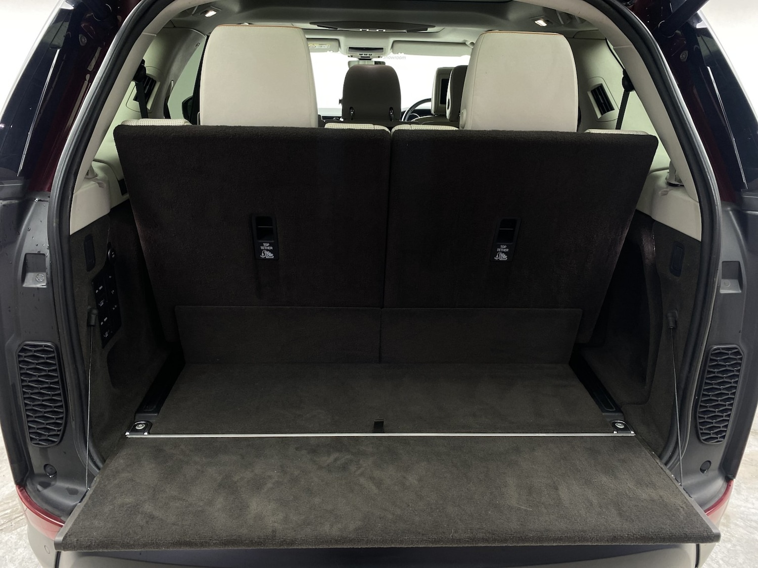 Used Land Rover Discovery 2017 for sale - 77453243: Photo 36