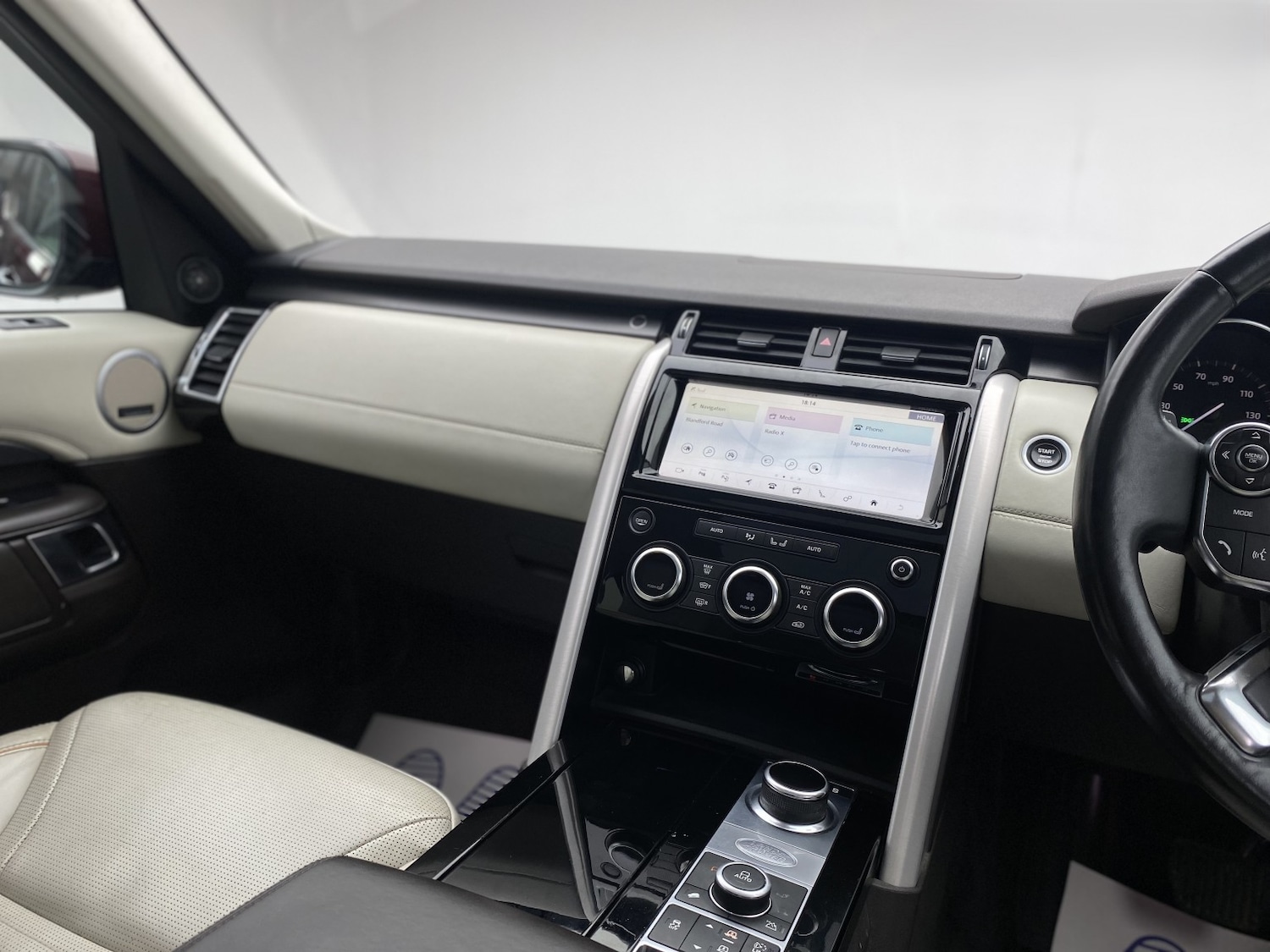 Used Land Rover Discovery 2017 for sale - 77453243: Photo 56