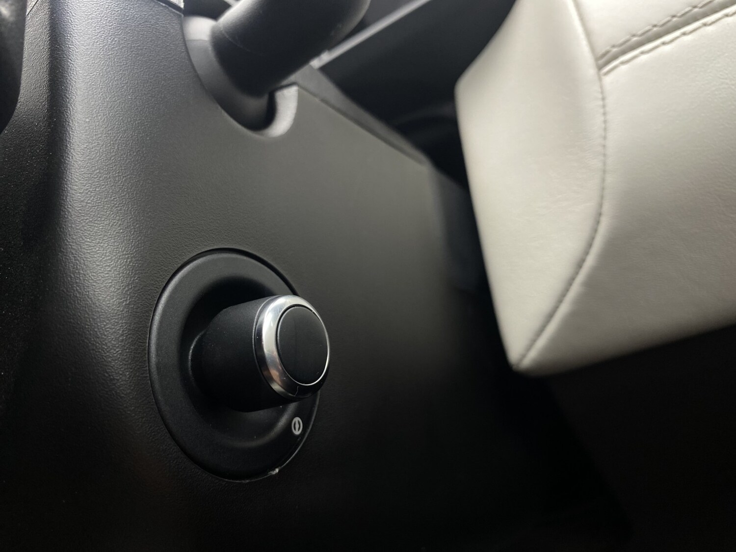 Used Land Rover Discovery 2017 for sale - 77453243: Photo 66