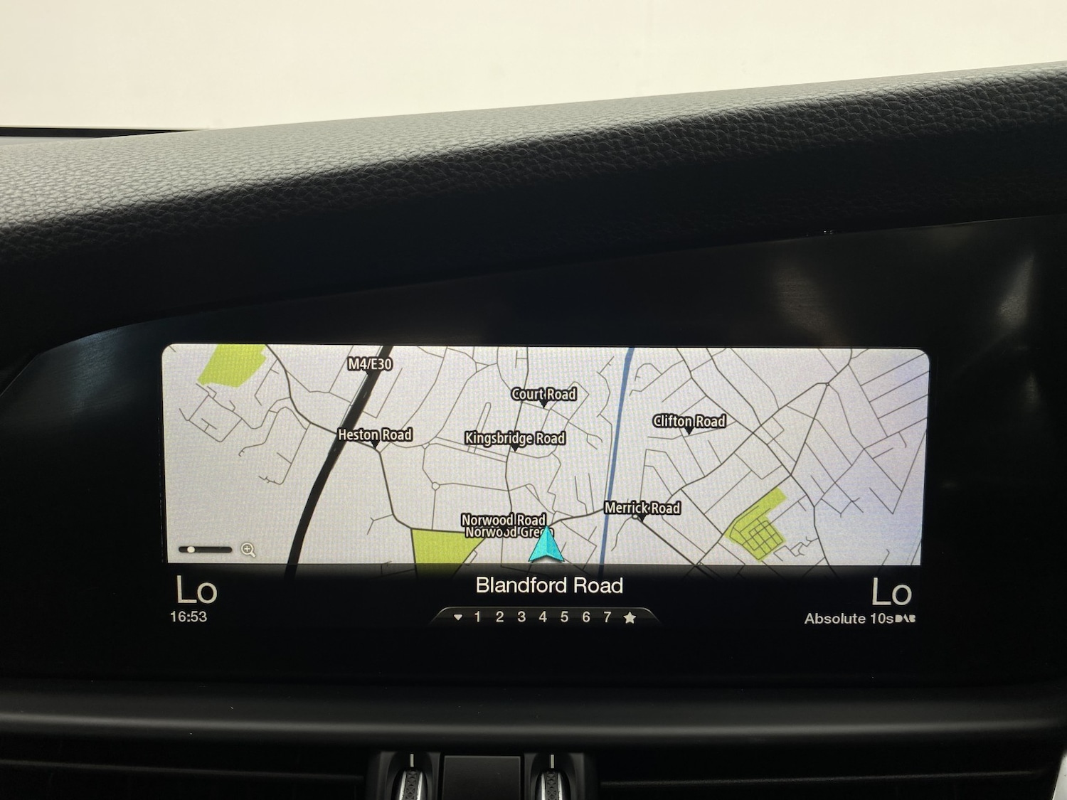 Used Alfa Romeo Giulia 2017 for sale - 78168943: Photo 12