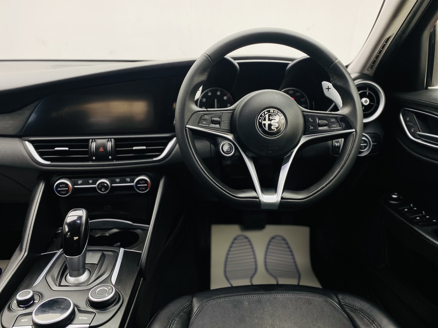 Used Alfa Romeo Giulia 2017 for sale - 78168943: Photo 13