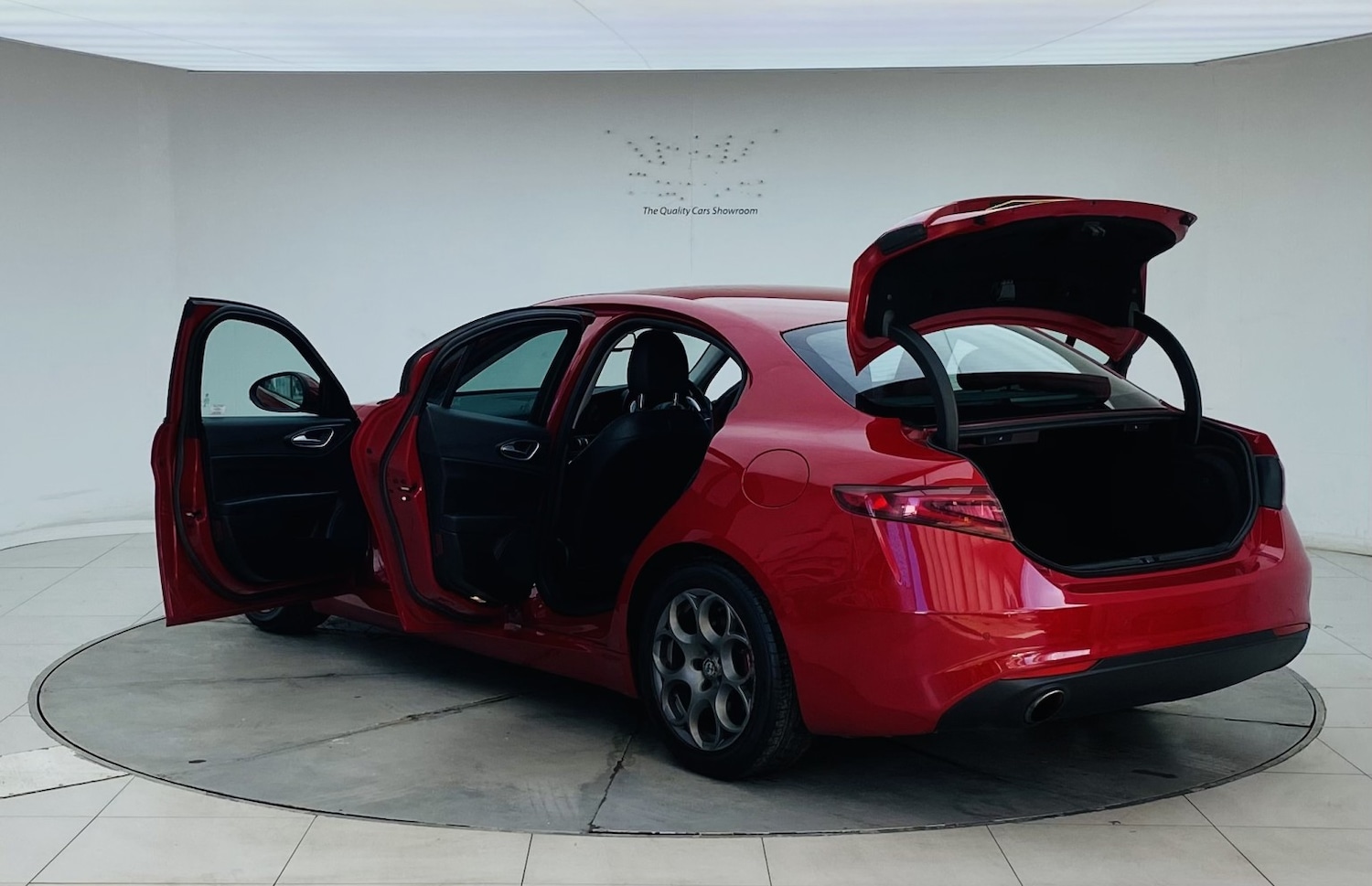 Used Alfa Romeo Giulia 2017 for sale - 78168943: Photo 17