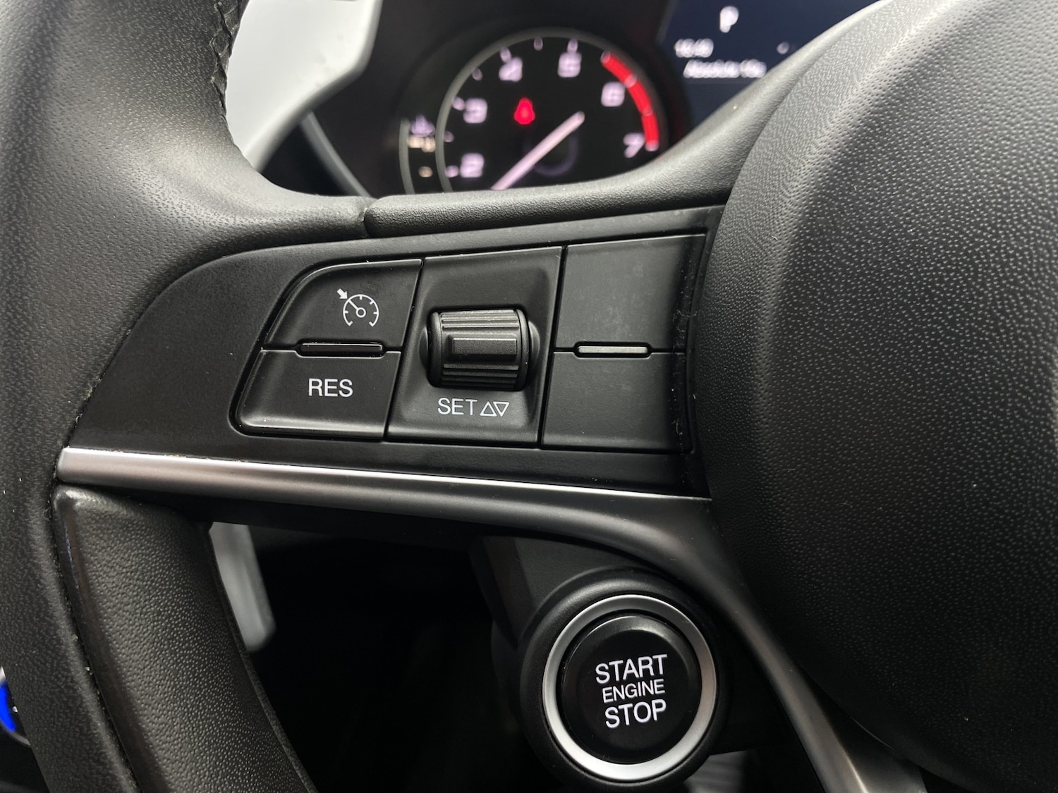 Used Alfa Romeo Giulia 2017 for sale - 78168943: Photo 52