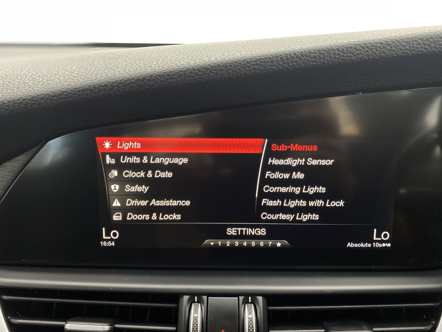 Used Alfa Romeo Giulia 2017 for sale - 78168943: Photo 59