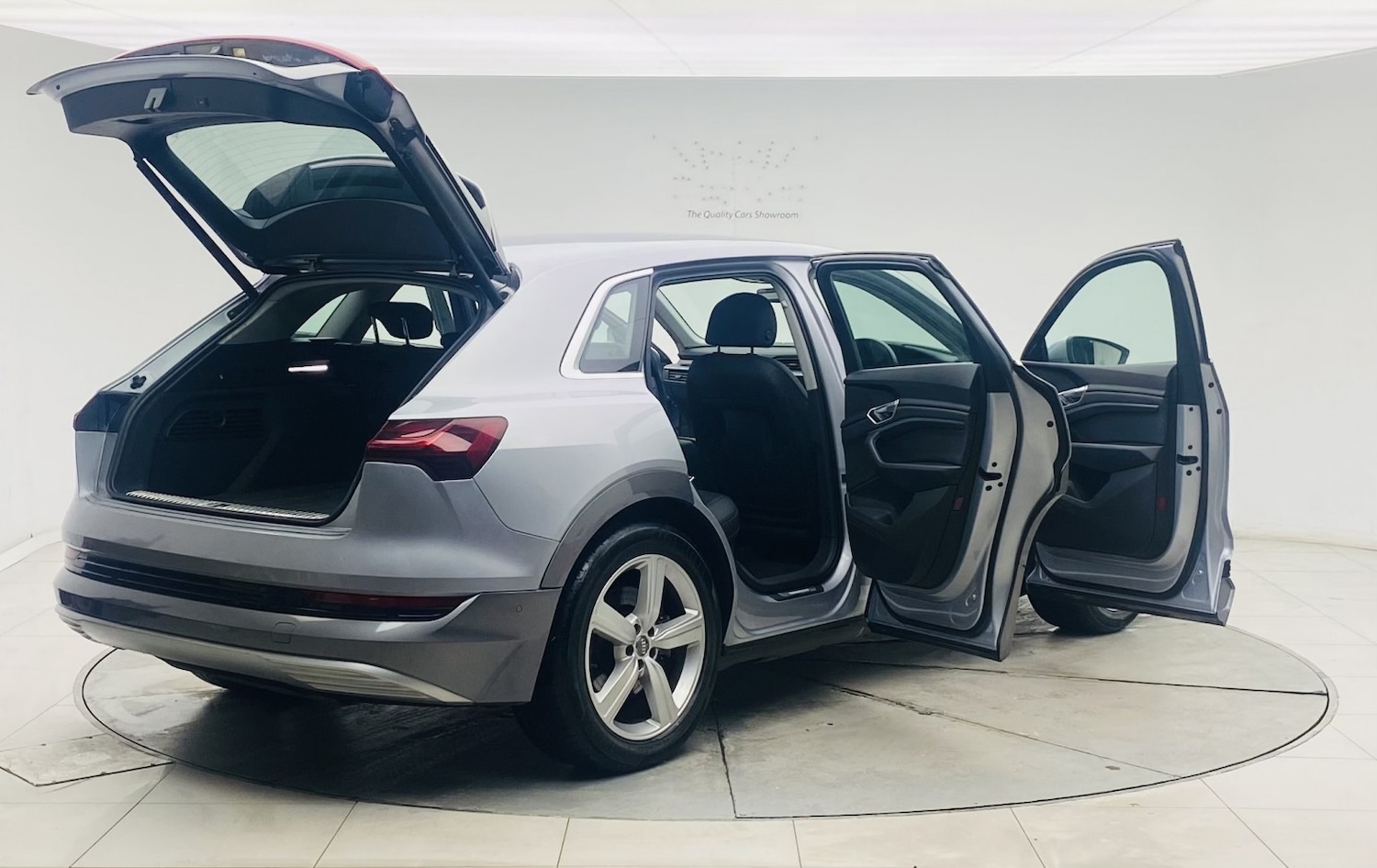 Used Audi e-tron 2020 for sale - 77632466: Photo 17