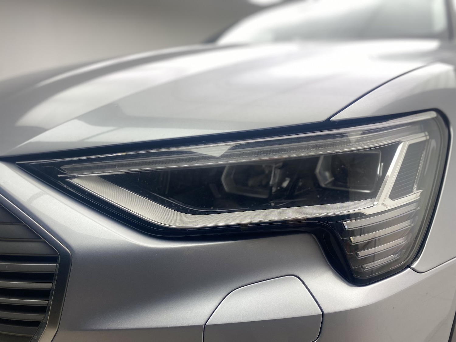 Used Audi e-tron 2020 for sale - 77632466: Photo 28