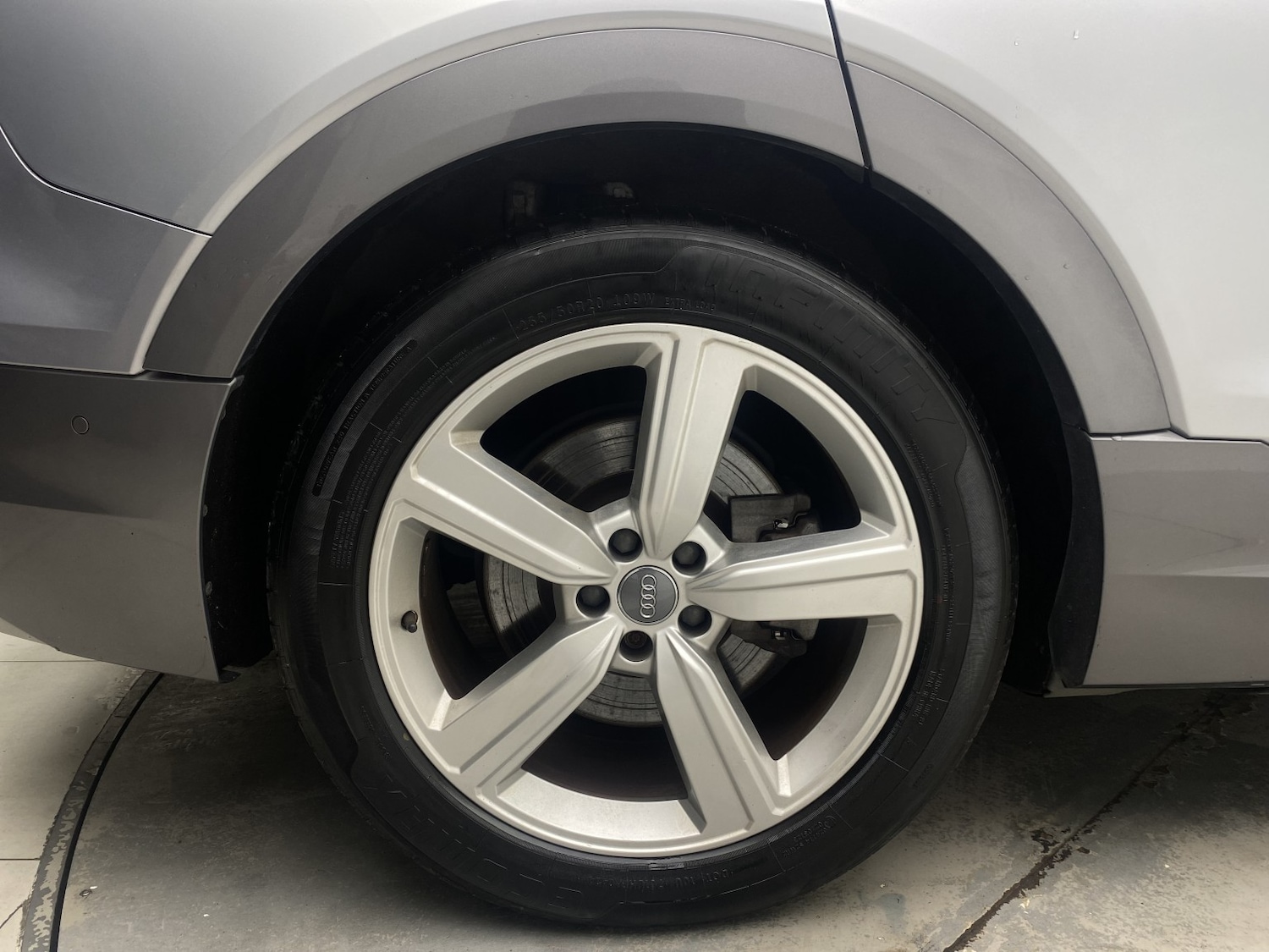 Used Audi e-tron 2020 for sale - 77632466: Photo 38