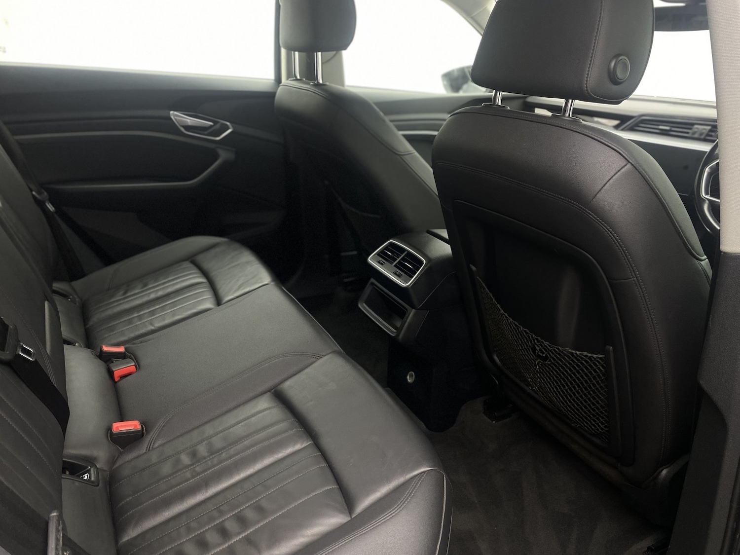 Used Audi e-tron 2020 for sale - 77632466: Photo 47