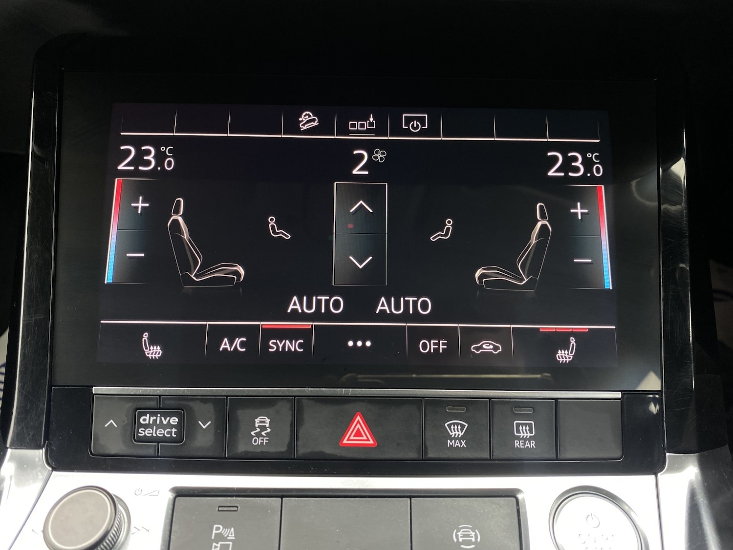 Used Audi e-tron 2020 for sale - 77632466: Photo 63