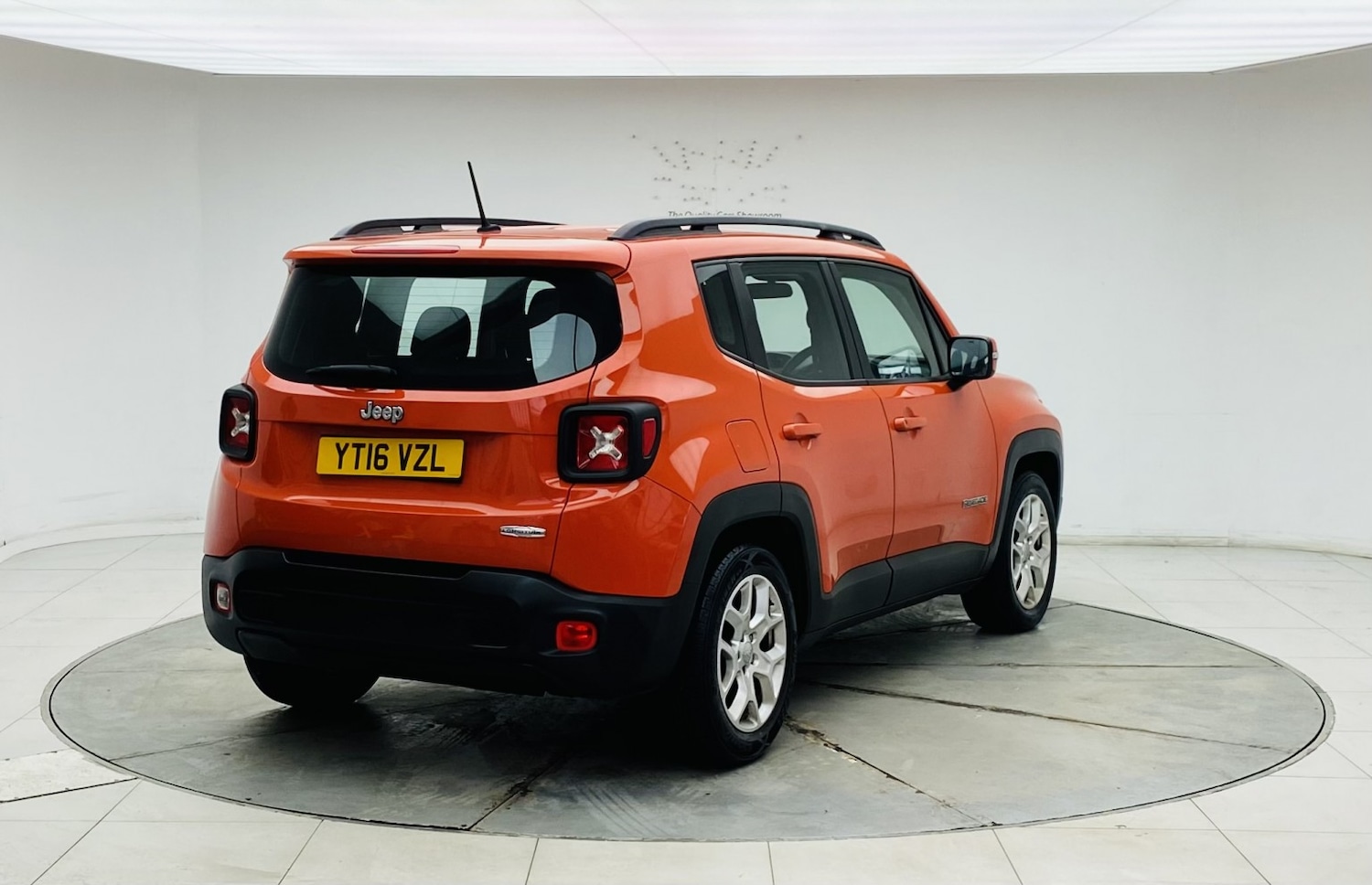 Used Jeep Renegade 2016 for sale - 77548278: Photo 4