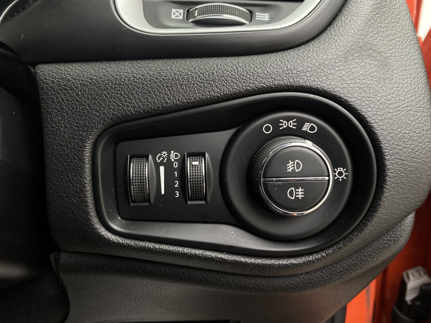 Used Jeep Renegade 2016 for sale - 77548278: Photo 50