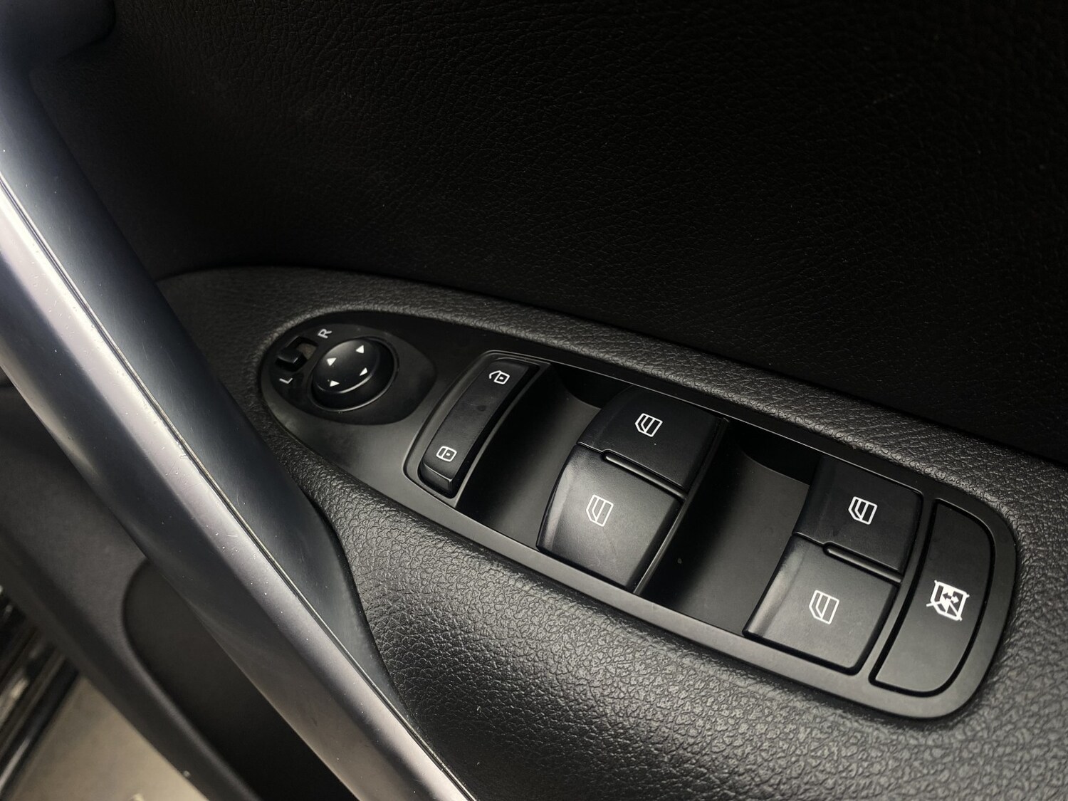 Used Mercedes-Benz X Class 2019 for sale - 77453299: Photo 53